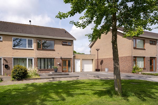 Medium property photo - Jaap Edenlaan 112, 4731 NV Oudenbosch